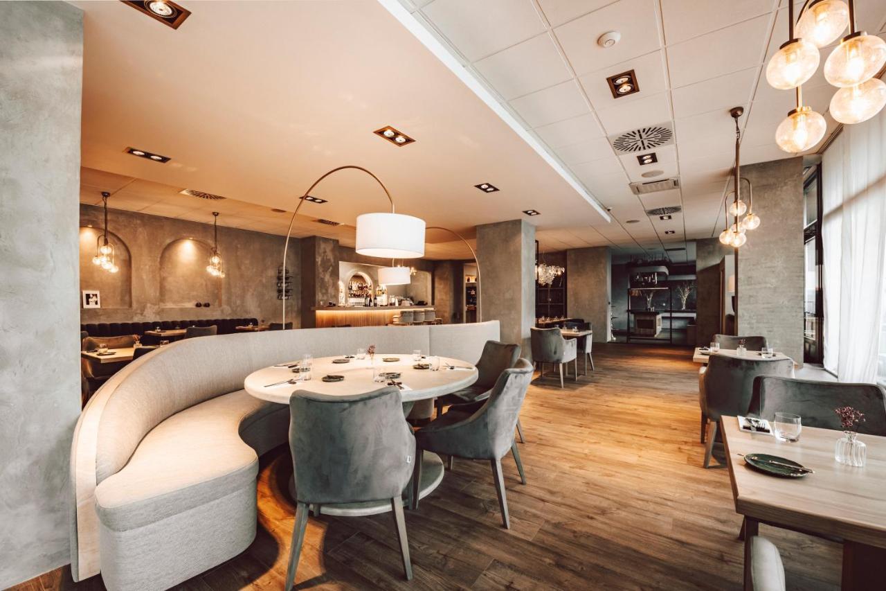 Hotel Palcat Tábor Eksteriør bilde